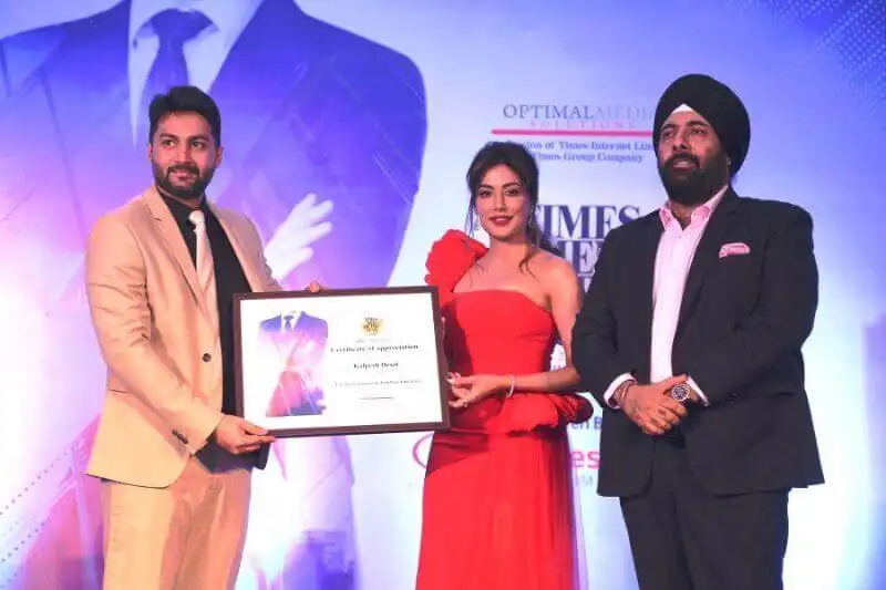 ISGJ Awards and Honors in Gems and Jewellery Education